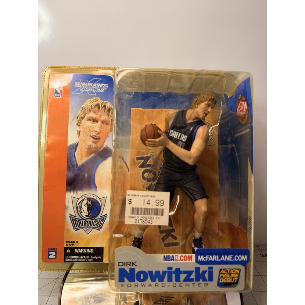 McFarlane's SportsPicks NBA Series 2 Dirk Nowitzki Action Figure